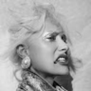 Meet your Posher, Frida